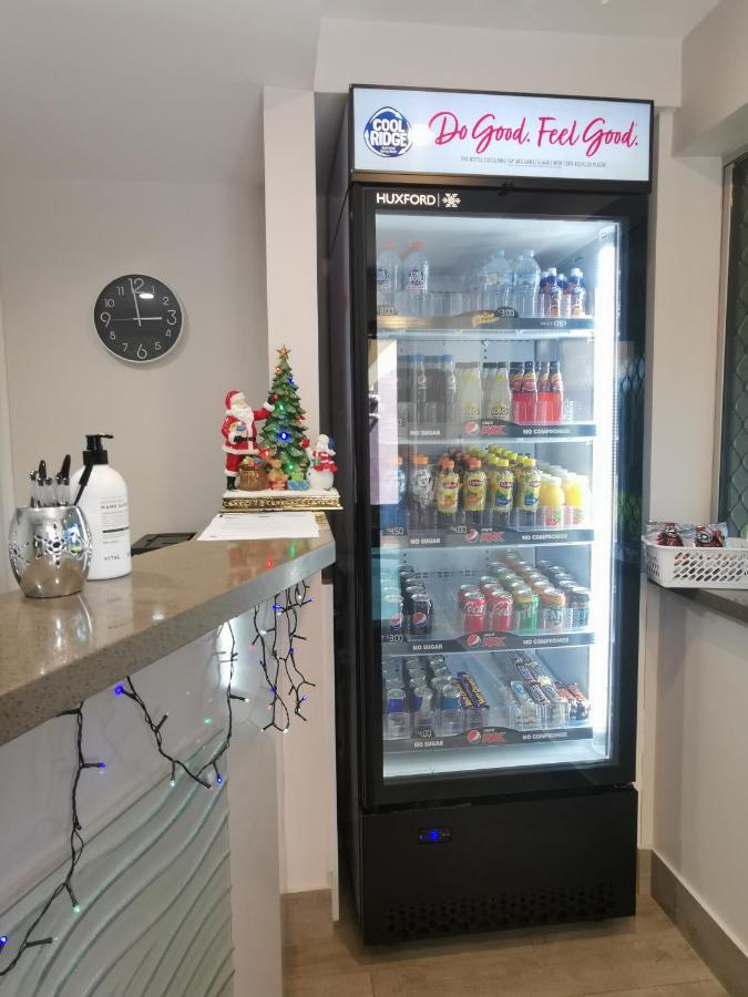 Leichhardt Motor Inn Тувумба Экстерьер фото